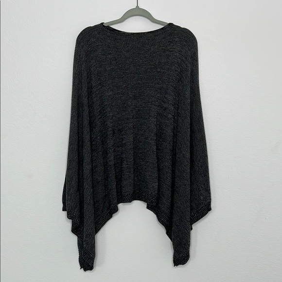 Lululemon Divinity Poncho Charcoal Grey size One Size‎ fits most - Picture 2 of 8